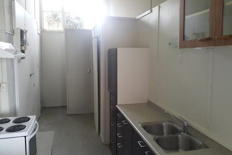 Photo of property in 7 Hobson Drive, Panmure, Auckland, 1072