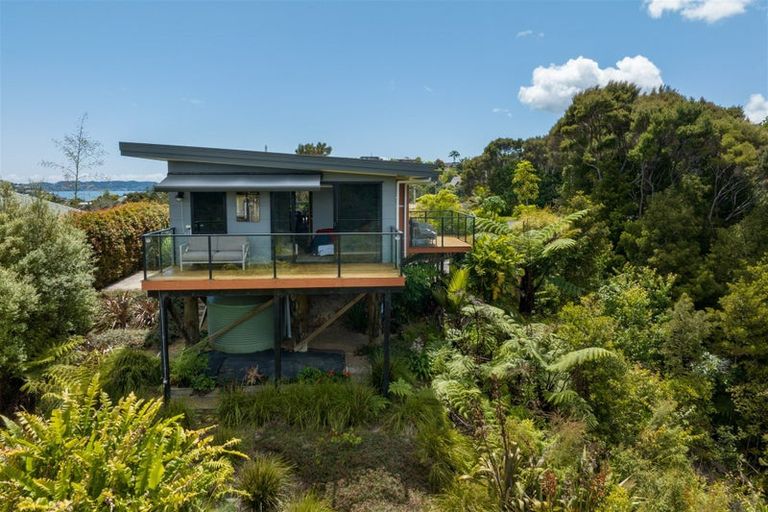 Photo of property in 33 Hihitahi Rise, Paihia, 0200
