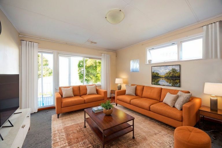 Photo of property in 5 Te Awe Awe Court, Hokowhitu, Palmerston North, 4410