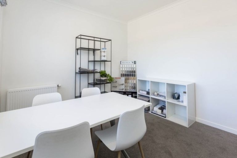 Photo of property in 7 Hopkirk Avenue, Wallaceville, Upper Hutt, 5018