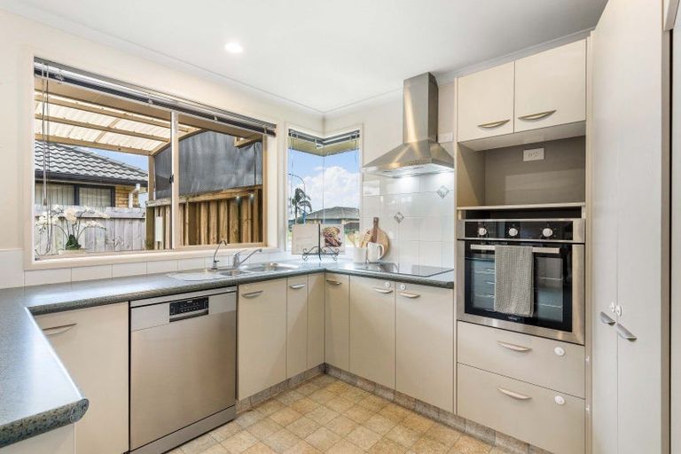 Photo of property in 716 Gloucester Road, Papamoa Beach, Papamoa, 3118