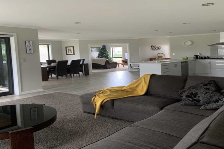 Photo of property in 53 West Thompson Street, Leamington, Cambridge, 3432