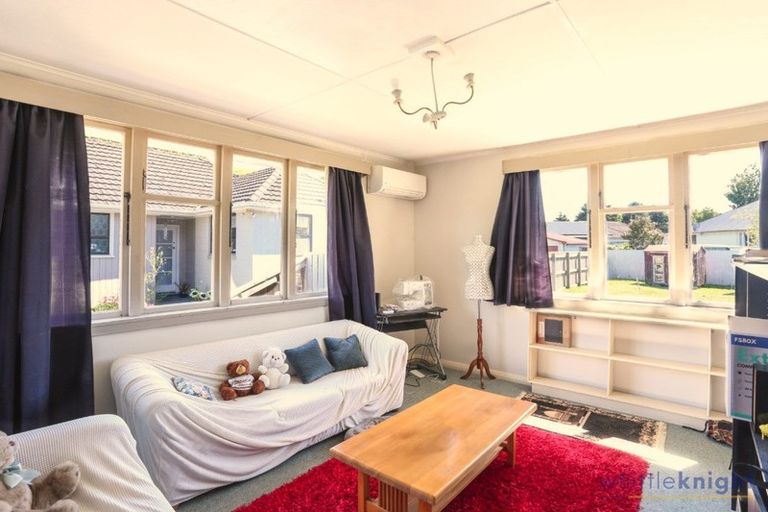 Photo of property in 22 Tensing Place, Sockburn, Christchurch, 8042