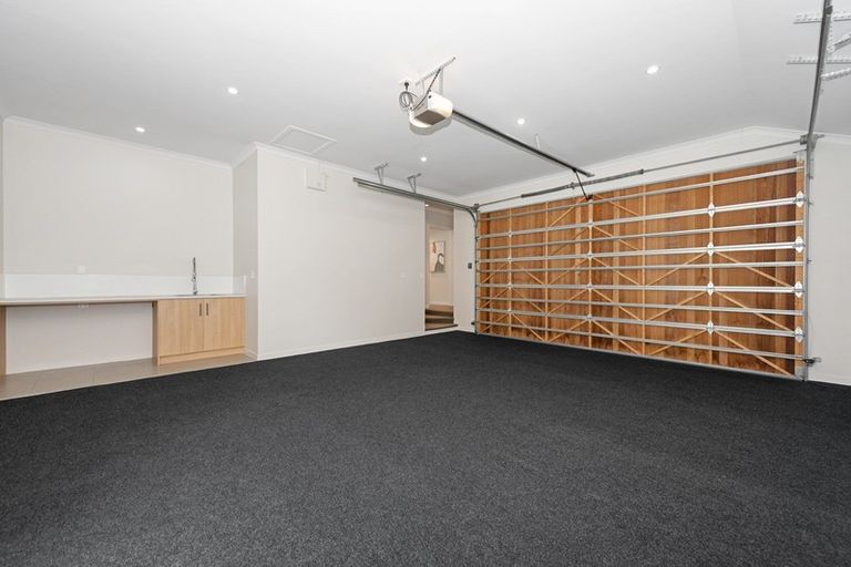 Photo of property in 19 Strowan Avenue, Fairfield, Hamilton, 3214