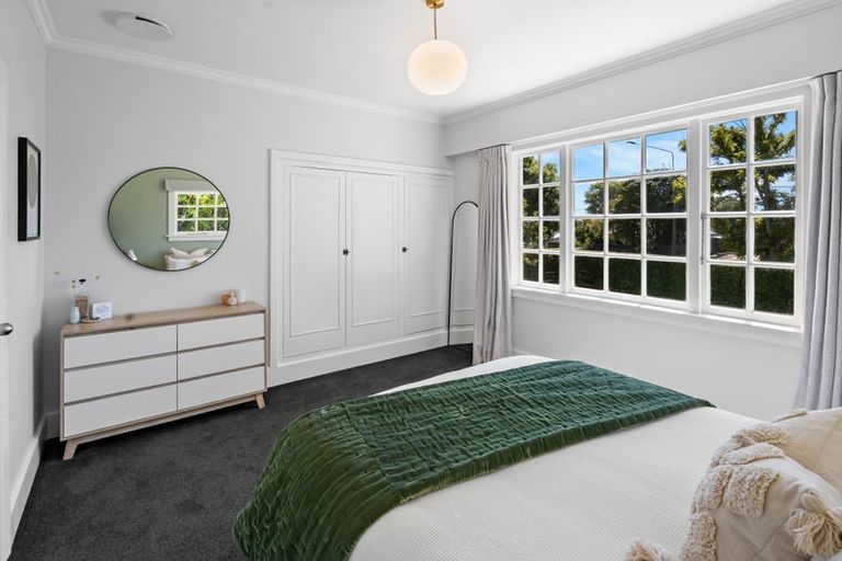 Photo of property in 4 Burnbrae Street, Saint Martins, Christchurch, 8022