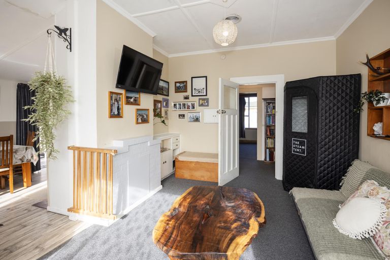 Photo of property in 69 Greta Street, South Hill, Oamaru, 9400