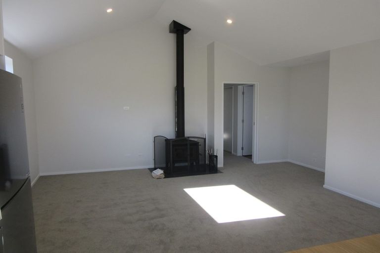 Photo of property in 26 Mount Creighton Crescent, Wanaka, 9305