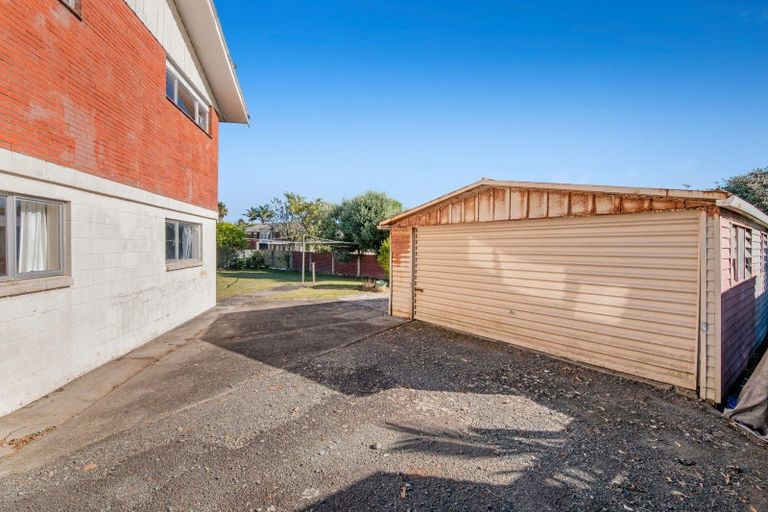 Photo of property in 28 Doment Crescent, Orewa, 0931
