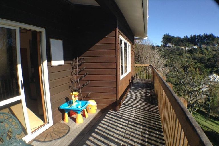 Photo of property in 65 Stillwater Crescent, Stillwater, Silverdale, 0993