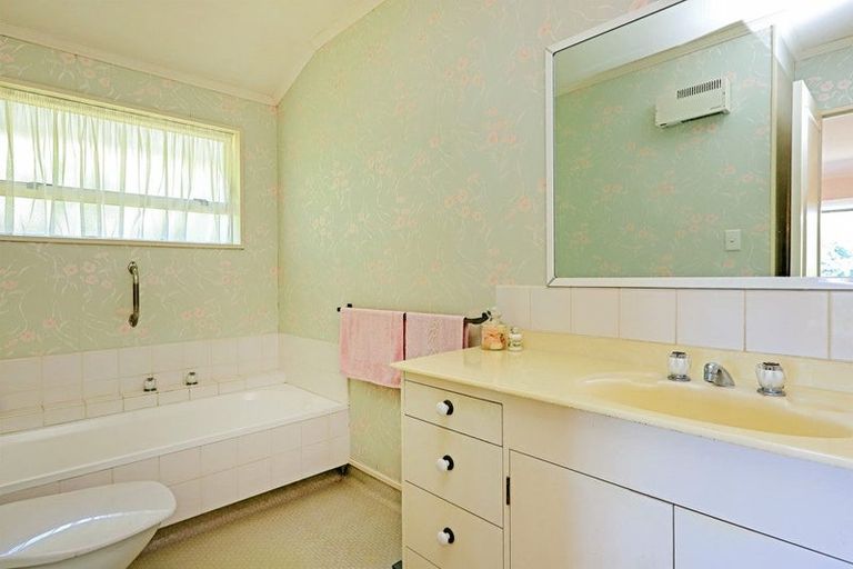 Photo of property in 8 Te Puna Place, Havelock North, 4130