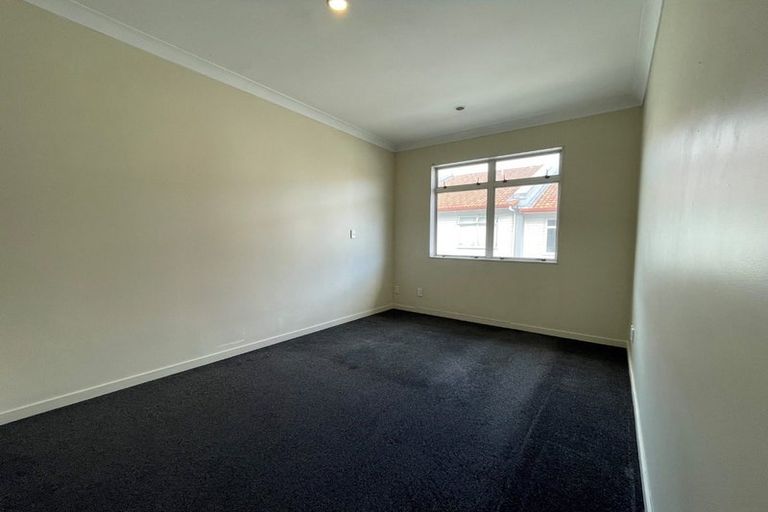 Photo of property in 12/44 Carlos Drive, Flat Bush, Auckland, 2016