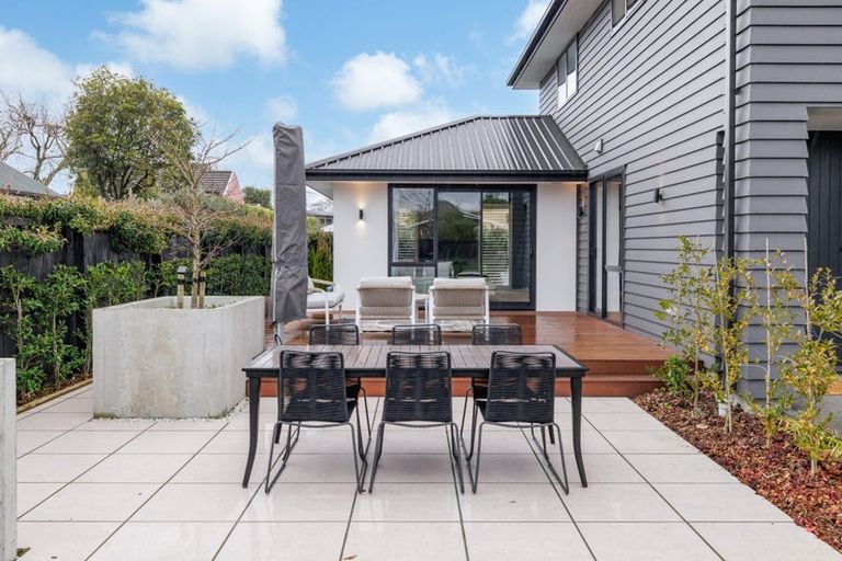 Photo of property in 4 Chilcombe Street, Ilam, Christchurch, 8041