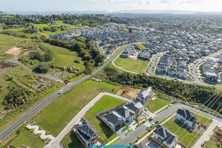 Photo of property in 84 Koromeke Street, Flat Bush, Auckland, 2019