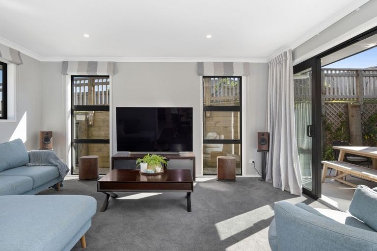 Photo of property in 3 Herring Place, Omokoroa, 3114