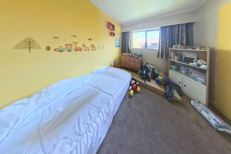 Photo of property in 17 Hutcheson Street, Sydenham, Christchurch, 8023