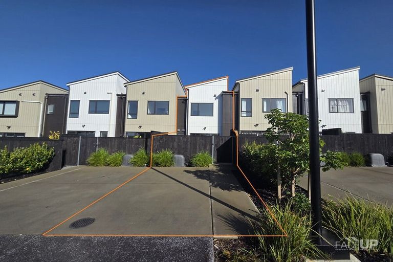 Photo of property in 19 Oranga Drive, Westgate, Auckland, 0614