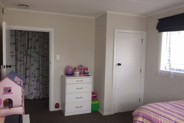 Photo of property in 23 Dimock Street, Titahi Bay, Porirua, 5022