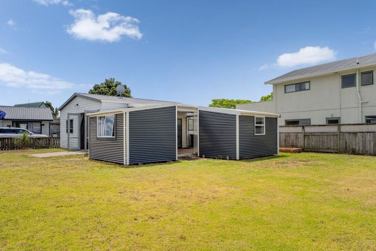 Photo of property in 4 Endeavour Close, Whitianga, 3510
