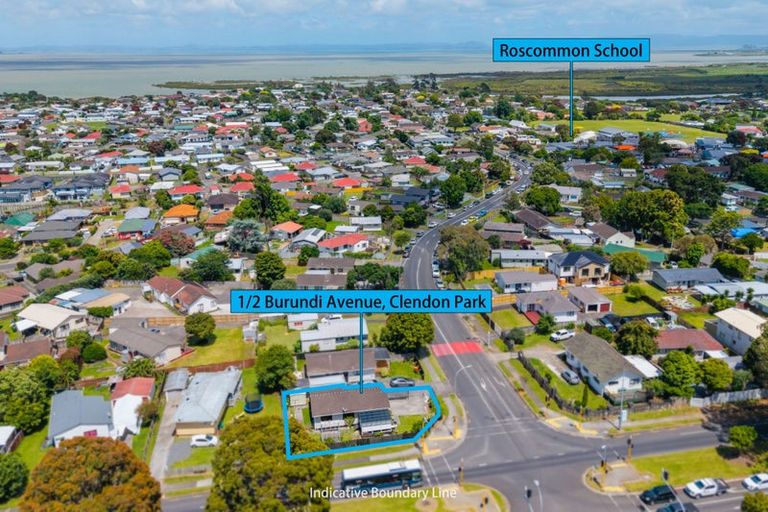 Photo of property in 1/2 Burundi Avenue, Clendon Park, Auckland, 2103