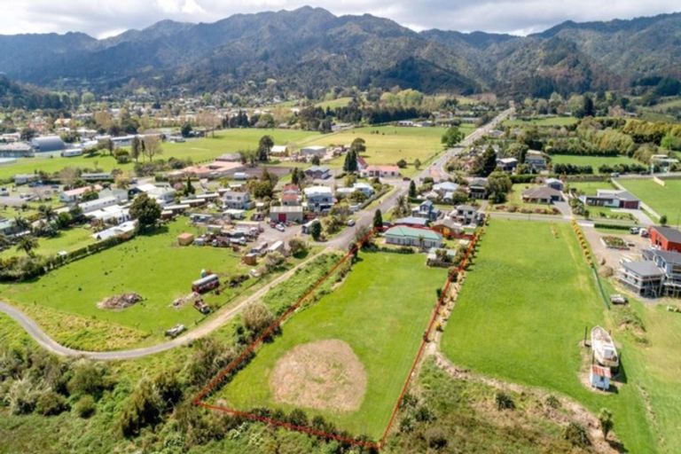 Photo of property in 7 Strongman Road, Coromandel, 3506