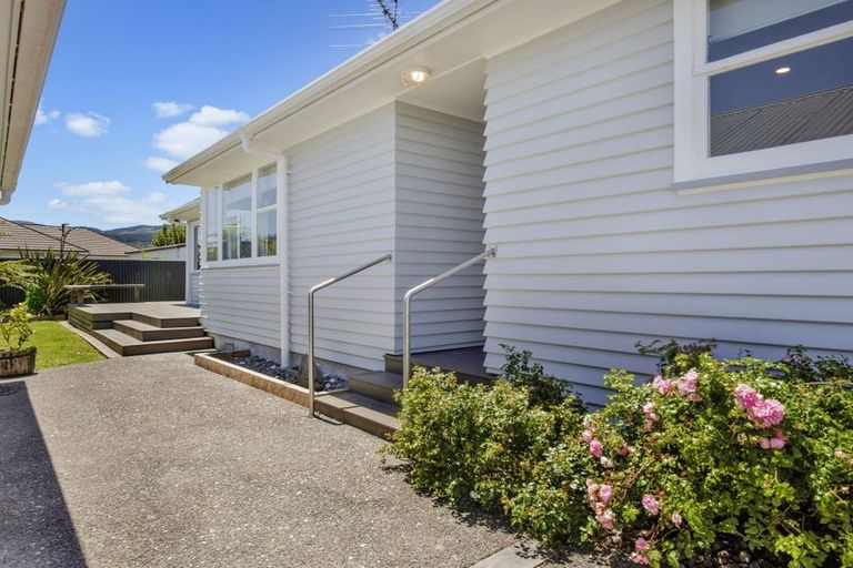 Photo of property in 36a Sheridan Crescent, Trentham, Upper Hutt, 5018