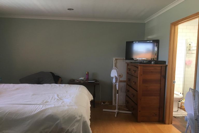 Photo of property in 2 Mooring Close, Haruru, 0204