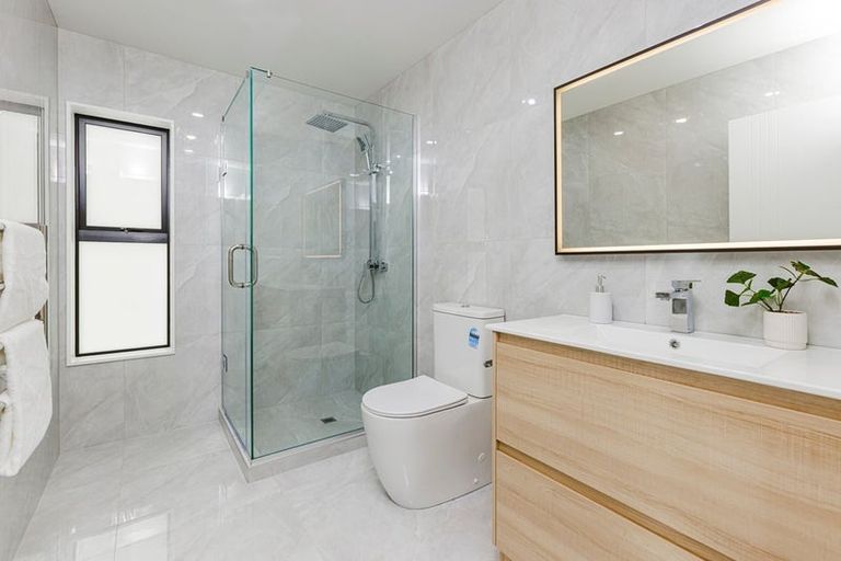 Photo of property in 16b Smedley Street, Manurewa, Auckland, 2102