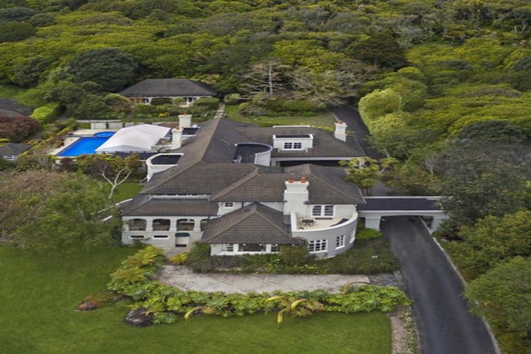 Photo of property in Greenmantle, 214 Main Road North, Otaihanga, Paraparaumu, 5036