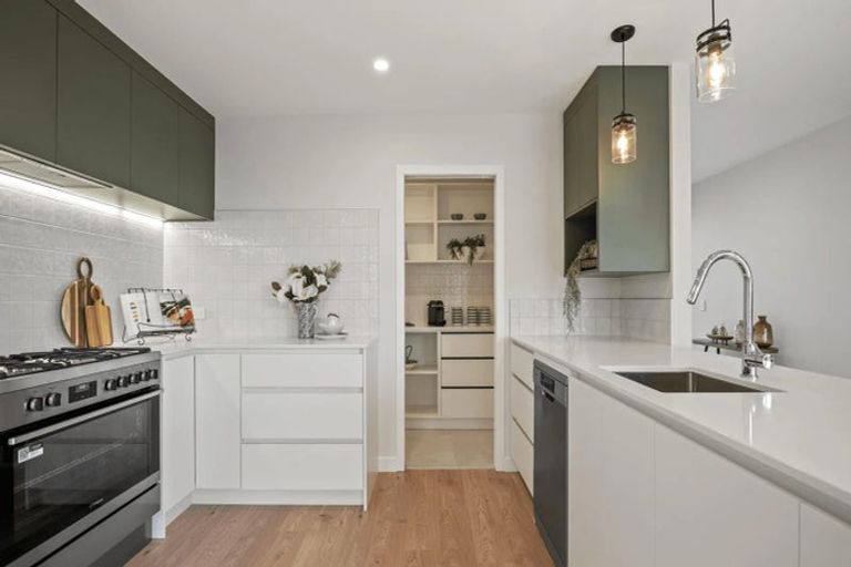 Photo of property in 111 Mclarin Road, Glenbrook, 2681