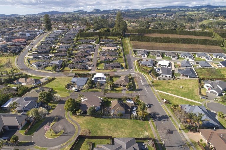 Photo of property in 67 Inverness Drive, Pyes Pa, Tauranga, 3112