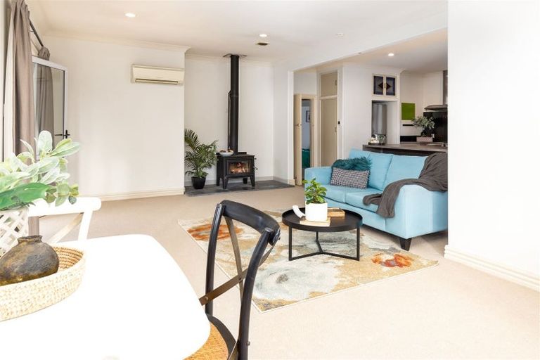 Photo of property in 22 Lakings Road, Springlands, Blenheim, 7201