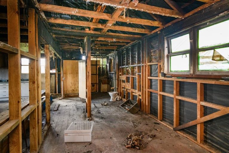 Photo of property in 15 Hereford Street, Marton, 4710