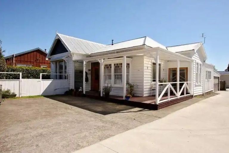 Photo of property in 132a Rata Street, Inglewood, 4330