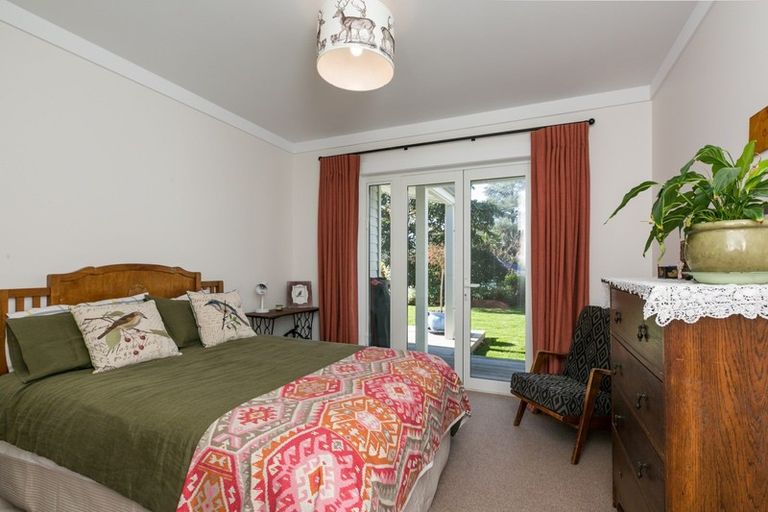 Photo of property in 18 Reynolds Road, Havelock North, 4130