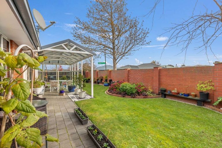 Photo of property in 1 Gerald Beattie Lane, Rangiora, 7400