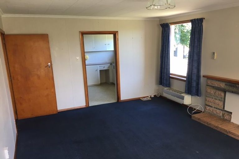 Photo of property in 1/124 Wilsons Road South, Saint Martins, Christchurch, 8022