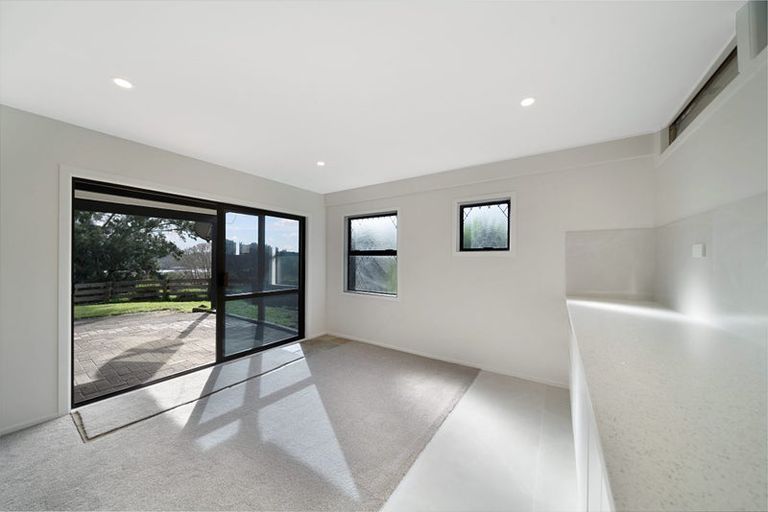 Photo of property in 301 Spur Road, Stillwater, Silverdale, 0993