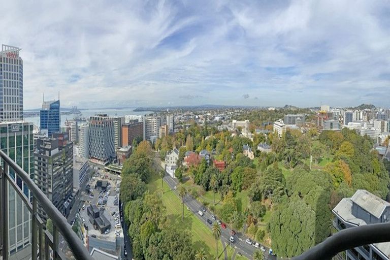 Photo of property in The Metropolis Apartments, 2912/1 Courthouse Lane, Auckland Central, Auckland, 1010