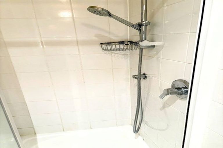 Photo of property in Kelvin House, 5c/16 The Terrace, Wellington Central, Wellington, 6011