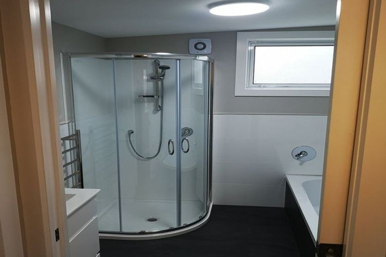 Photo of property in 187 Sievers Grove, Cannons Creek, Porirua, 5024