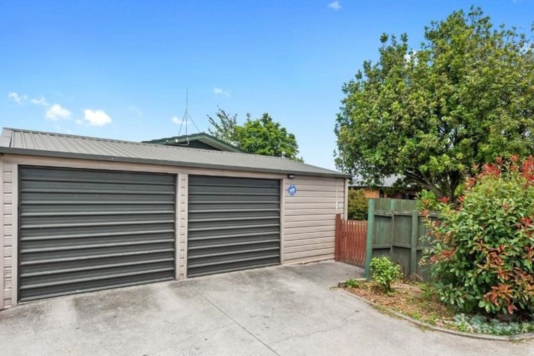 Photo of property in 22 Mccracken Avenue, Hillcrest, Hamilton, 3216