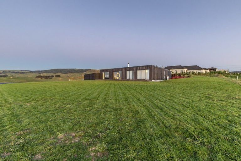 Photo of property in 173 Kingsdale Park Drive, Aokautere, Palmerston North, 4471