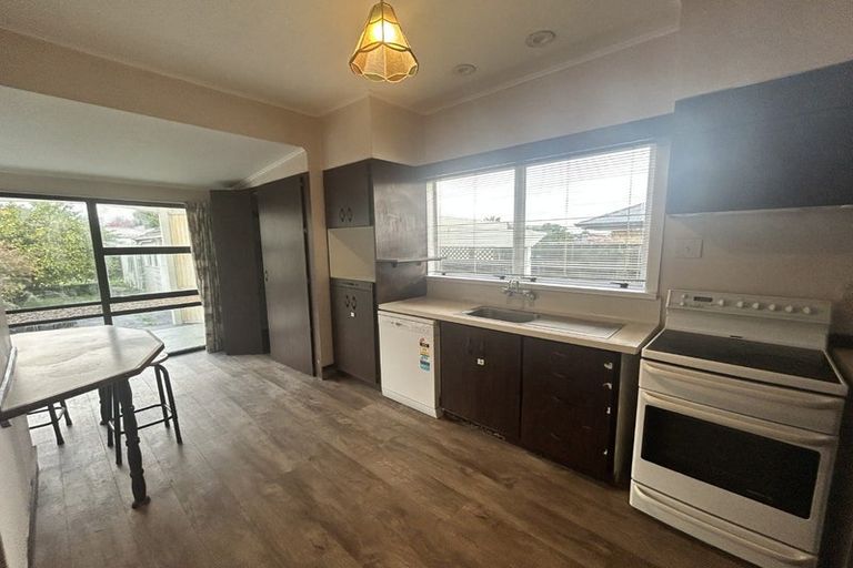 Photo of property in 86 Florence Avenue, Palmerston North, 4414