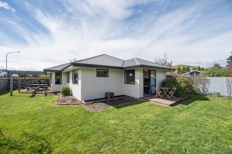 Photo of property in 16 Franklyn Close, Wakefield, 7025