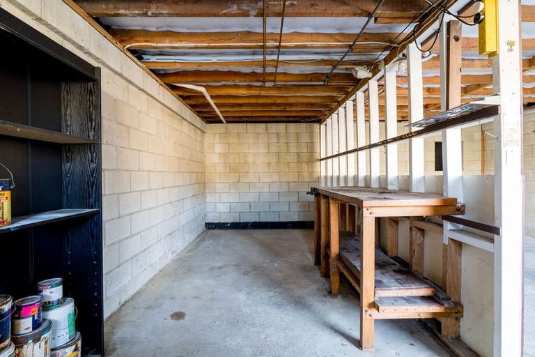 Photo of property in 4 Elwyn Crescent, Green Island, Dunedin, 9018