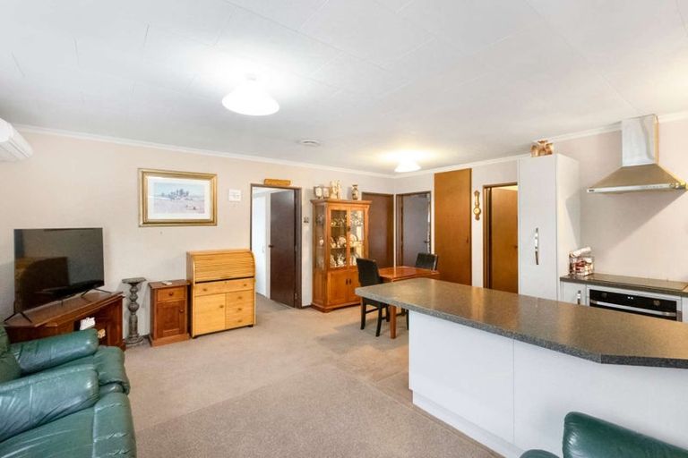 Photo of property in 220b Main Street, Gore, 9710