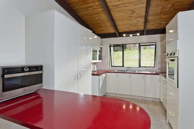 Photo of property in 9 Danbury Drive, Torbay, Auckland, 0630