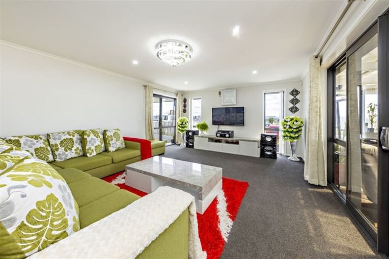 Photo of property in 31 Te Puea Avenue, Meremere, Mercer, 2474