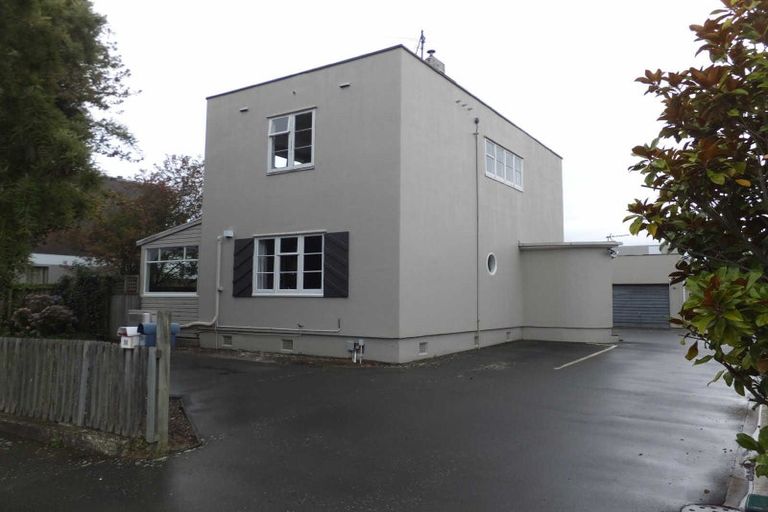 Photo of property in 30 Tika Street, Riccarton, Christchurch, 8041