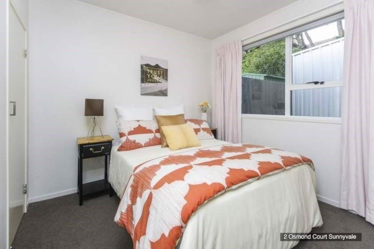 Photo of property in 2 Osmond Court, Sunnyvale, Auckland, 0612